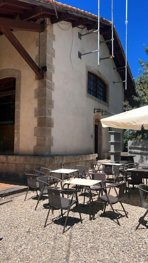 Albergue & Cafeteria Via De La Plata Hervás Buitenkant foto
